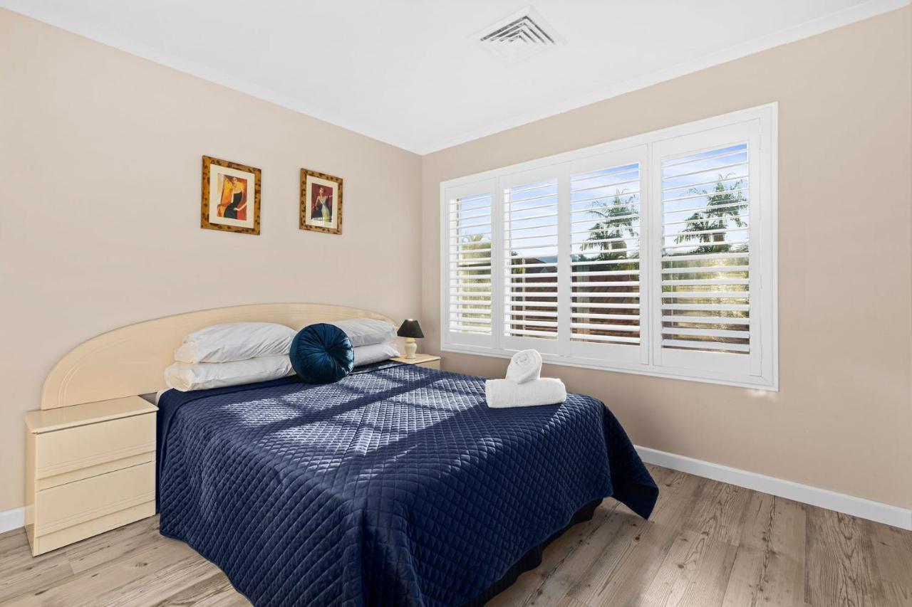 Apartment Shearwater Place